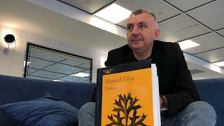 Manuel Vilas  quotLa literatura es amiga de la vidaquot [upl. by Nylidnarb]