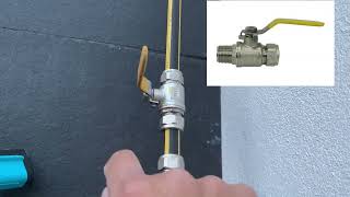 Como instalar o colocar tuberías en un baño  Plomería  PVC  UPVC [upl. by Druce613]