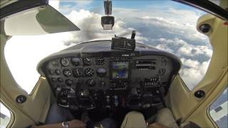 Cessna Skylane at 19000ft  cockpit video  must see [upl. by Mace938]