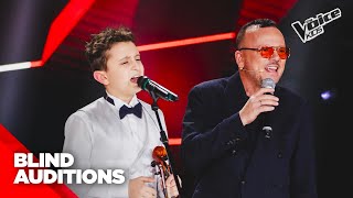 Francesco e il suo violino conquistano Gigi D’Alessio  The Voice Kids 3 Blind Auditions [upl. by Martsen126]