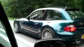 BMW Z3 28 Coupé vs BMW Z3 28 Roadster [upl. by Annekim]