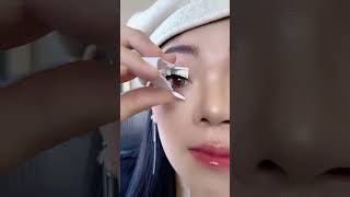 How to use magnetic lashes [upl. by Jessika604]