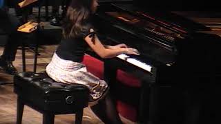 Beethoven concerto 1  Talita Gondim 12 anos [upl. by Karlee192]