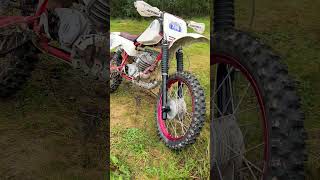 CZ 250513  SM Pro Platinum rims shorts enduro motocross [upl. by Ordnajela940]