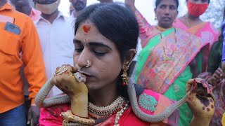 Rakesh Bonam Anna Real Snake pooja at Komuravelli mallanna jathara 2022  Snake Puja  Bonam Rakesh [upl. by Anyela829]