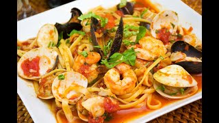 Spaghetti allo scoglio [upl. by Devaj]