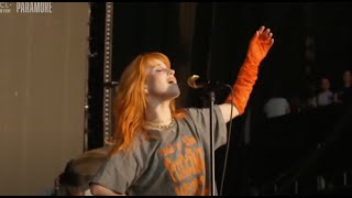 🔴 Paramore  Brick by Boring Brick Live  En Vivo Austin City Limits Music Festival 2022 🔴 [upl. by Ellenwad]