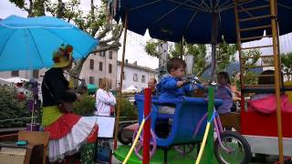 Carrousel à pédale à Castellane [upl. by Gnol]