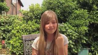 Connie Talbot hablando español speaking spanish [upl. by Garett]