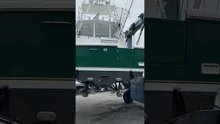 ITS TIME… to clean the bottom of my boat  2000 Pursuit 3400 Fisherman Diesel sportfishing haul [upl. by Ashjian]