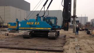 Junttan pile driving rig from Boer BV [upl. by Nihi]