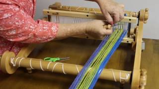 Kromski Weavers Choice Heddle  tutorial [upl. by Carmella]