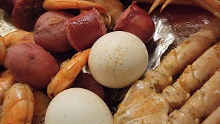 WHAT IS FROGMORE STEW ANSWERING THE SEAFOOD BOIL QUESTION seafoodboil [upl. by Aicilram766]