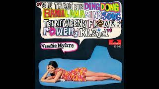 Wencke Myhre  Sie trägt ein Ding Dong Bama Lama Sing Song Teeny Weeny Flower Power Kleid  1968 [upl. by Anitniuq240]