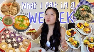 WHAT I EAT IN A WEEK as a busy college student 🍓 very realistic lol [upl. by Yelnik819]