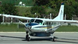 Difficult landing runway airstrip ST MAARTEN amp ST BARTHS AIRPORTS EXTREME [upl. by Buffo924]