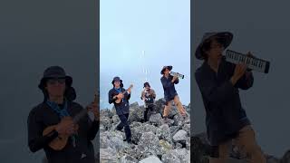 風を辿る  スーパー登山部 at 蓼科山 山頂🏔 蓼科山頂ヒュッテ 蓼科山 [upl. by Jacqui]