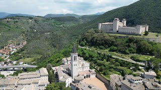 Spoleto  Perugia  Video con Commento Audio [upl. by Lilah]