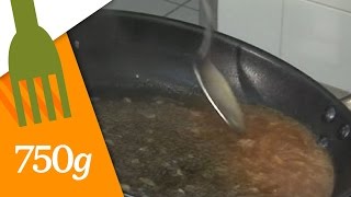 Techniques culinaires  sauter et déglacer une sauce  750g [upl. by Ylek640]