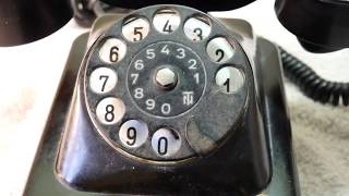 Telephones of the World Telenorma T N German 1930s40s This is a Maingau 38 [upl. by Orofselet]