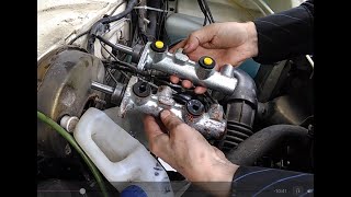 Jarrupääsylinterin vaihto  Brake master cylinder replacement Fiat Ducato 92 [upl. by Russia]