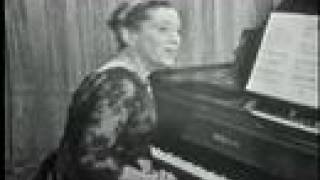 Rosalyn Tureck plays Bach vaimusiccom [upl. by Christie]