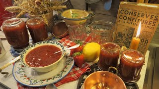 Ma CONFITURE FRAISE RHUBARBE à lancienne GrandMère Mitraille un régal   Gourmandises TV [upl. by Tutto]