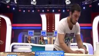 Ben Bilmem Eşim Bilir  Kapı Ali 2 Dkda 15 metre Kebap Yedi  13102013 [upl. by Catlaina]