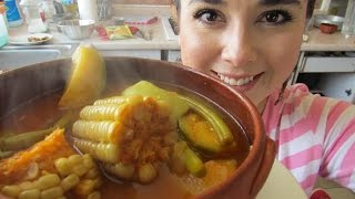 Mole de ollaCaldo de res en salsa guajillo con verdurasMarisolpink [upl. by Bobbee]