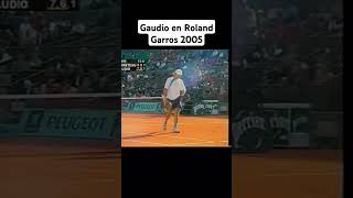 Gato Gaudio vs Benneteau en Roland Garros 2005 tennis tenis deporte [upl. by Sidnala]