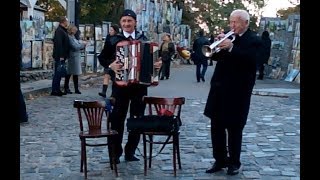 Уличные музыканты «Розамунда» Street musicians quotRosamundequot [upl. by Leinahtam335]