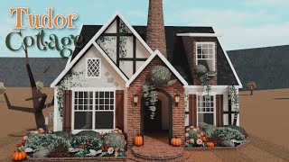 Bloxburg  Tudor Autumnal Cottage  70k Exterior House Build 🎃🍁 [upl. by Lednor]