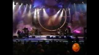 La Clave del Amor Ricardo Montaner En Vivo Festival Viña del Mar 2003 [upl. by Embry804]