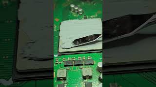 Replacing thermal paste on ps3 playstation [upl. by Darelle]