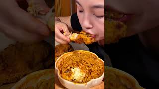 Eat turkey noodles Fried chicken legs are so delicious Turkey noodles Late night snack [upl. by Novaj]