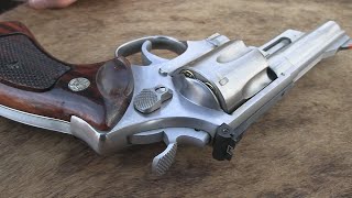 SampW Model 629 44 Magnum 20th Anniversary [upl. by Leinad]