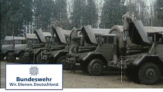 Classix VEBEG mustert Material der Bundeswehr aus 1988  Bundeswehr [upl. by Smitty]