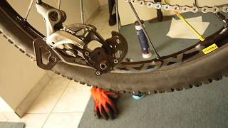 Shimano XTR RDM9000 clutch PROBLEM [upl. by Lareine237]