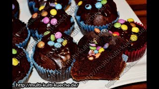 Muffins mit Smarties Füllung  Pinata Muffins  Pinata Cupcakes [upl. by Anir]