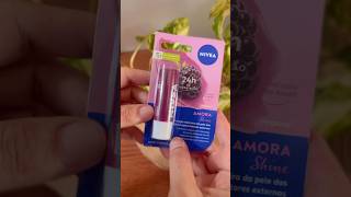 Hidratante Nívea Amora Shine ❤️ DEUS hidratantelabial amorashine nivea shorts makeup lipbalm [upl. by Ernestine620]