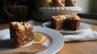 Torta di mele crudista  come fare una torta di mele gustosa vegana e crudista [upl. by Aerda852]