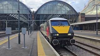 a brief visit to Kings Cross woth 91 departing for Leeds [upl. by Hyacinthe]