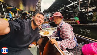 Comiendo en el MERCADO FLOTANTE de TAILANDIA [upl. by Lanta]