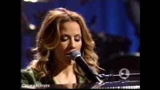 Sheryl Crow  quotCmon Make Some Noisequot FULL CONCERT  2002 [upl. by Enymsaj]