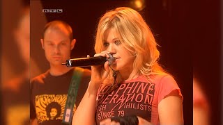 Kelly Clarkson – Behind These Hazel Eyes Top of the Pops Germany 2005 HD [upl. by Chace430]