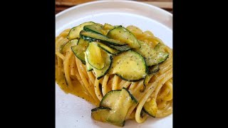 CARBONARA DI ZUCCHINE ricetta carbonara con le zucchine [upl. by Nessy562]