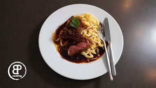 Schwäbischer Zwiebelrostbraten mit handgeschabten Spätzle Sauce gibts in einem anderem Video [upl. by Nomelc]