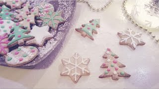 Recette facile des biscuits de Noël [upl. by Jelle502]