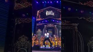 Shahid ke smooth dance moves [upl. by Radmen]