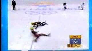 Steven Bradbury wins gold  winter olympics 2002 [upl. by Einnhoj810]